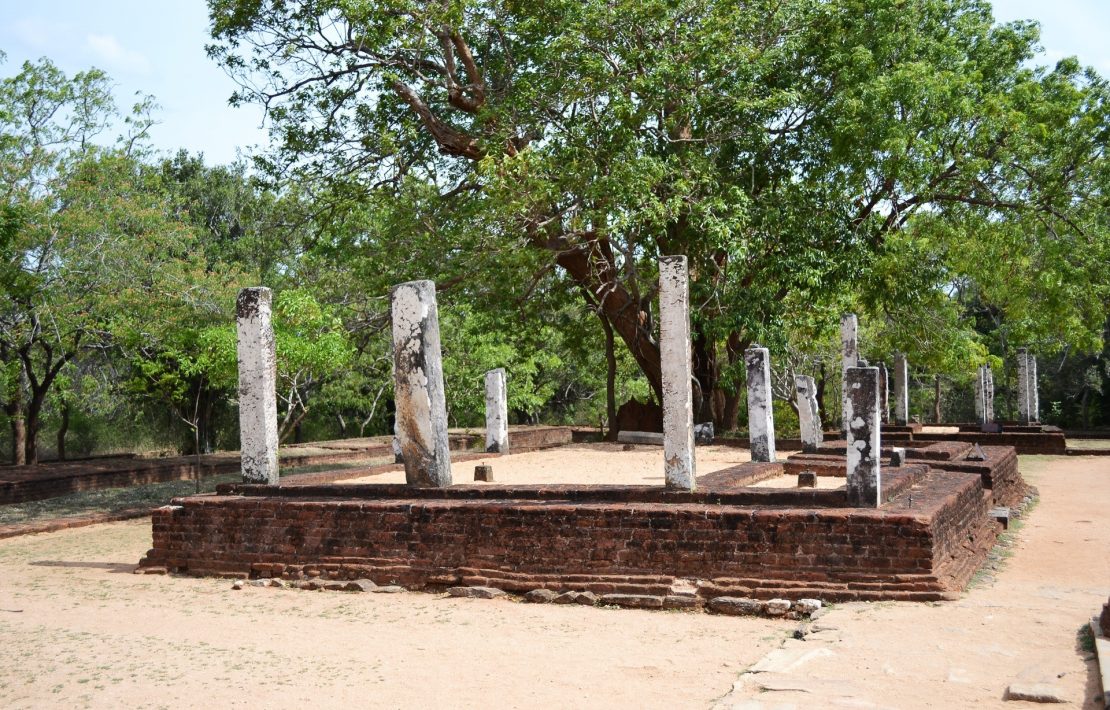 Tempel Voor Bossen Polonnaruwa